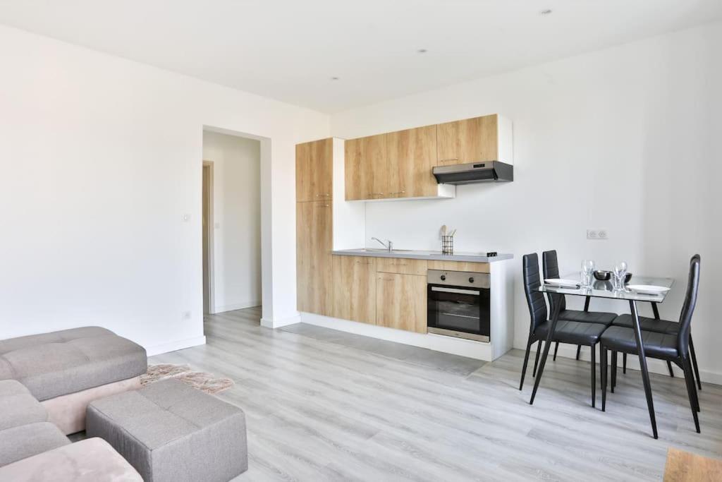 Suite Lumineux Et Moderne, Parking Gratuit, Mulhouse Centre Екстериор снимка