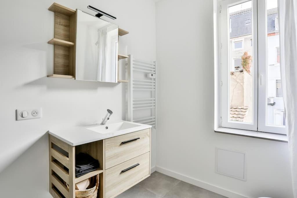 Suite Lumineux Et Moderne, Parking Gratuit, Mulhouse Centre Екстериор снимка